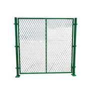 Raamitud traatvõrgust tara